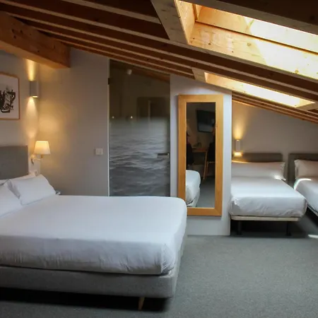 Bidaia Boutique 3* سان سيباستيان