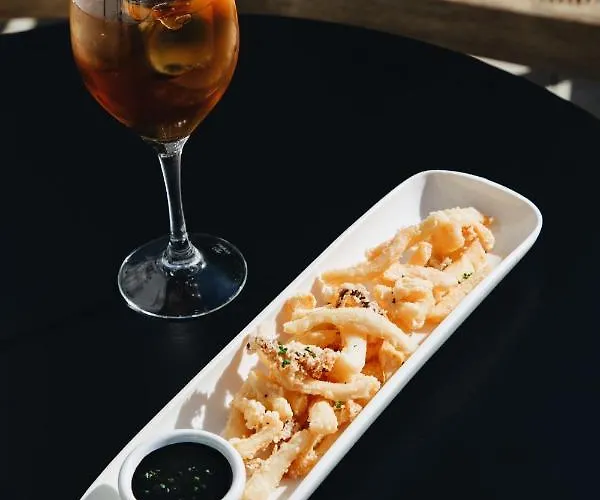 Bidaia Boutique Готель Сан-Себастьян